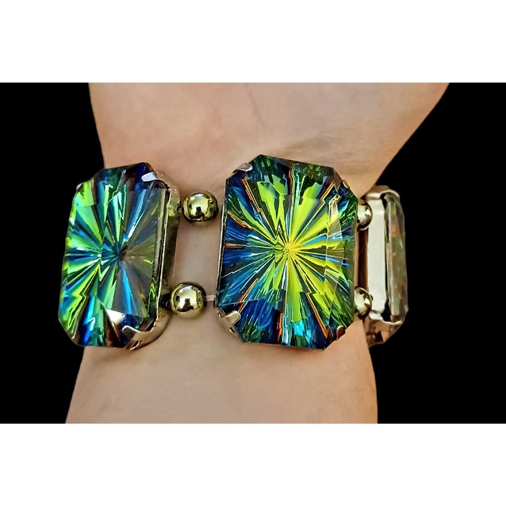 Vintage Oversized Colorful Acrylic Gemstone Silver Tone Stretch Bracelet Size 6